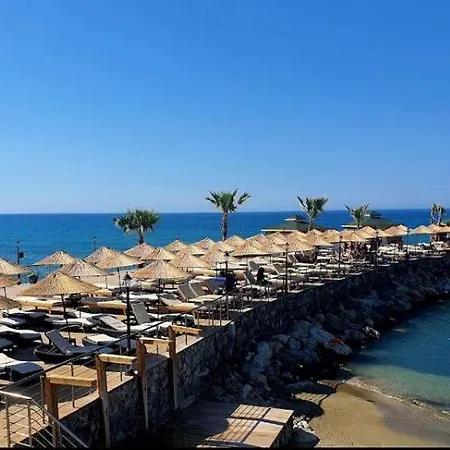Отель Riverside & Sunas Beach Club 4*